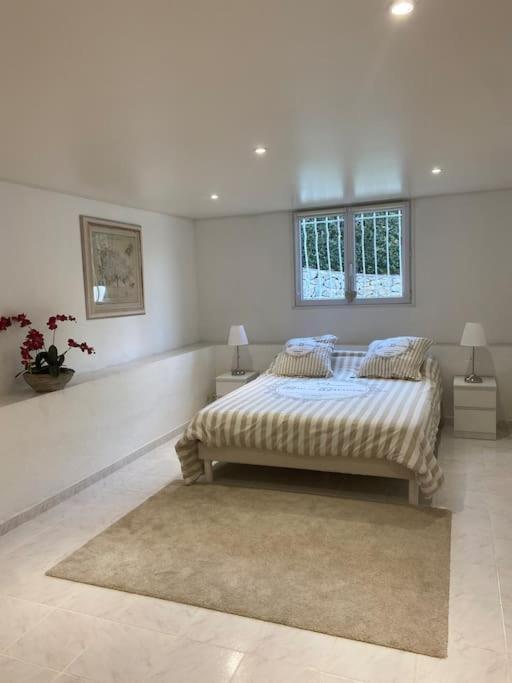 T2 Avec Jardin Et Piscine Privee Apartment Velaux Екстериор снимка