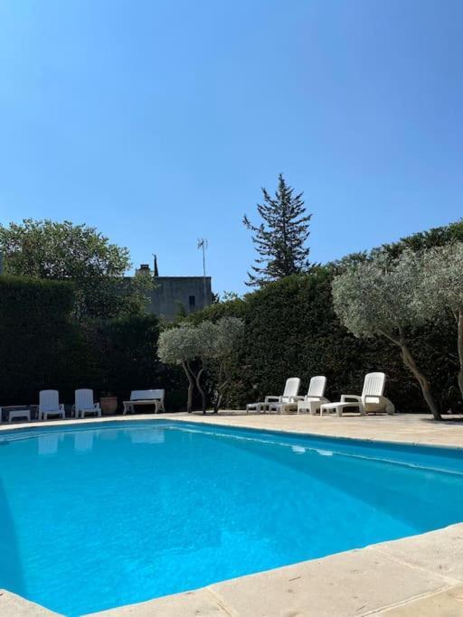 T2 Avec Jardin Et Piscine Privee Apartment Velaux Екстериор снимка